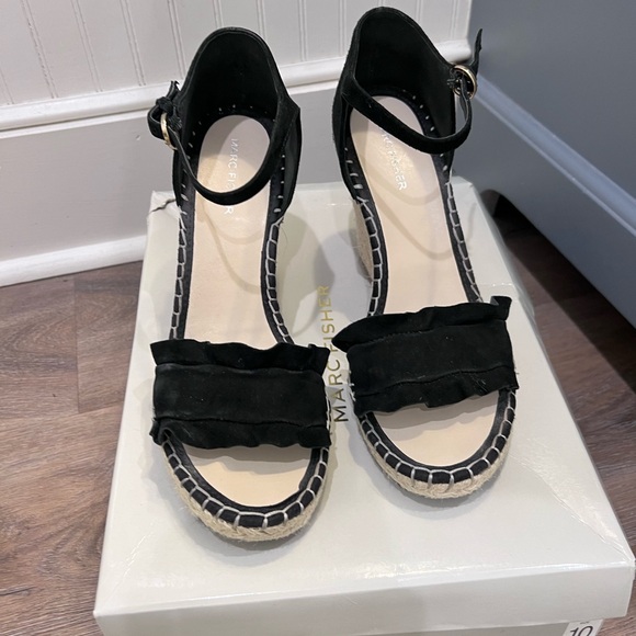 Marc Fisher - Kickoff black, suede, wedge sandal, size 10 - Picture 2 of 7